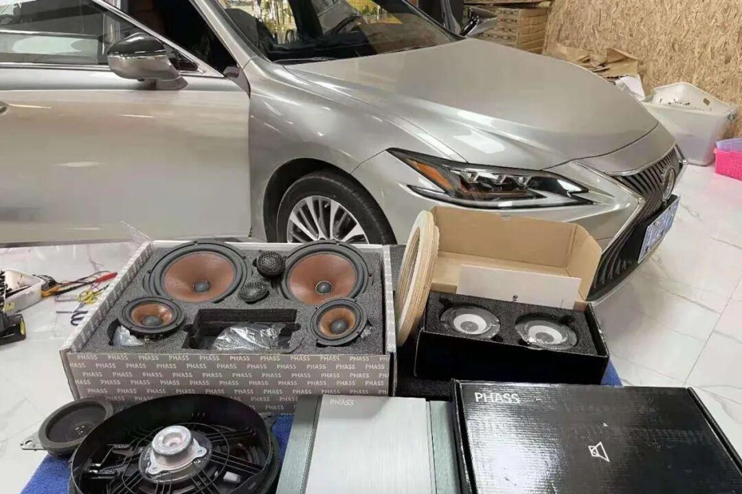 雷克萨斯ES300h外观