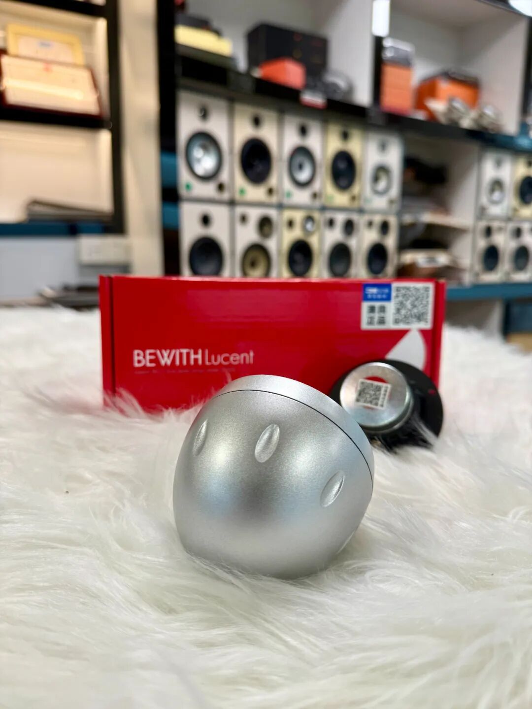 必伟全频单元振膜与材质特写