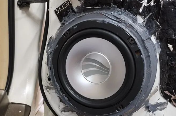 后门板安装整体效果