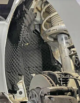 叶子板第三层记忆棉施工