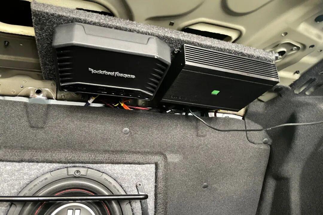 后备箱功放安装位置规划